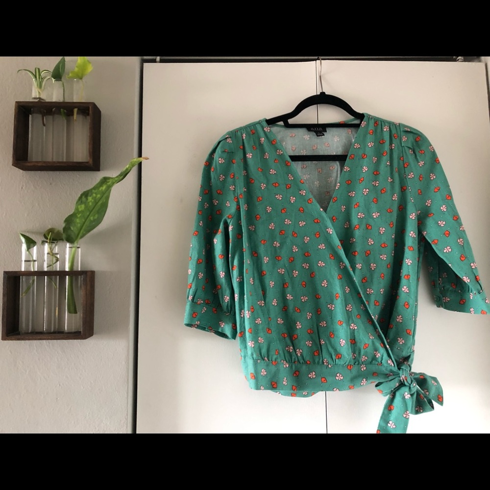 Wrap top